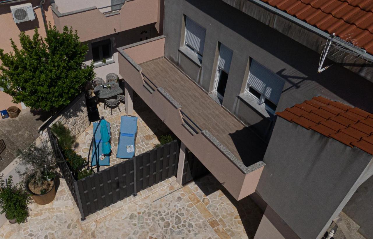 Apartment Stela - Private Terrace & Parking Zadar Exteriör bild